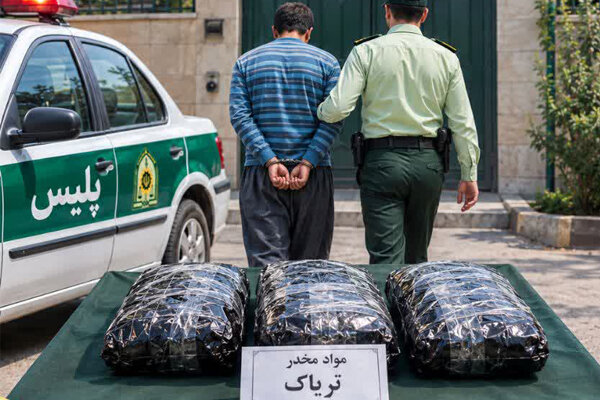ضربه پلیس همدان به باند منطقهای قاچاق تریاک