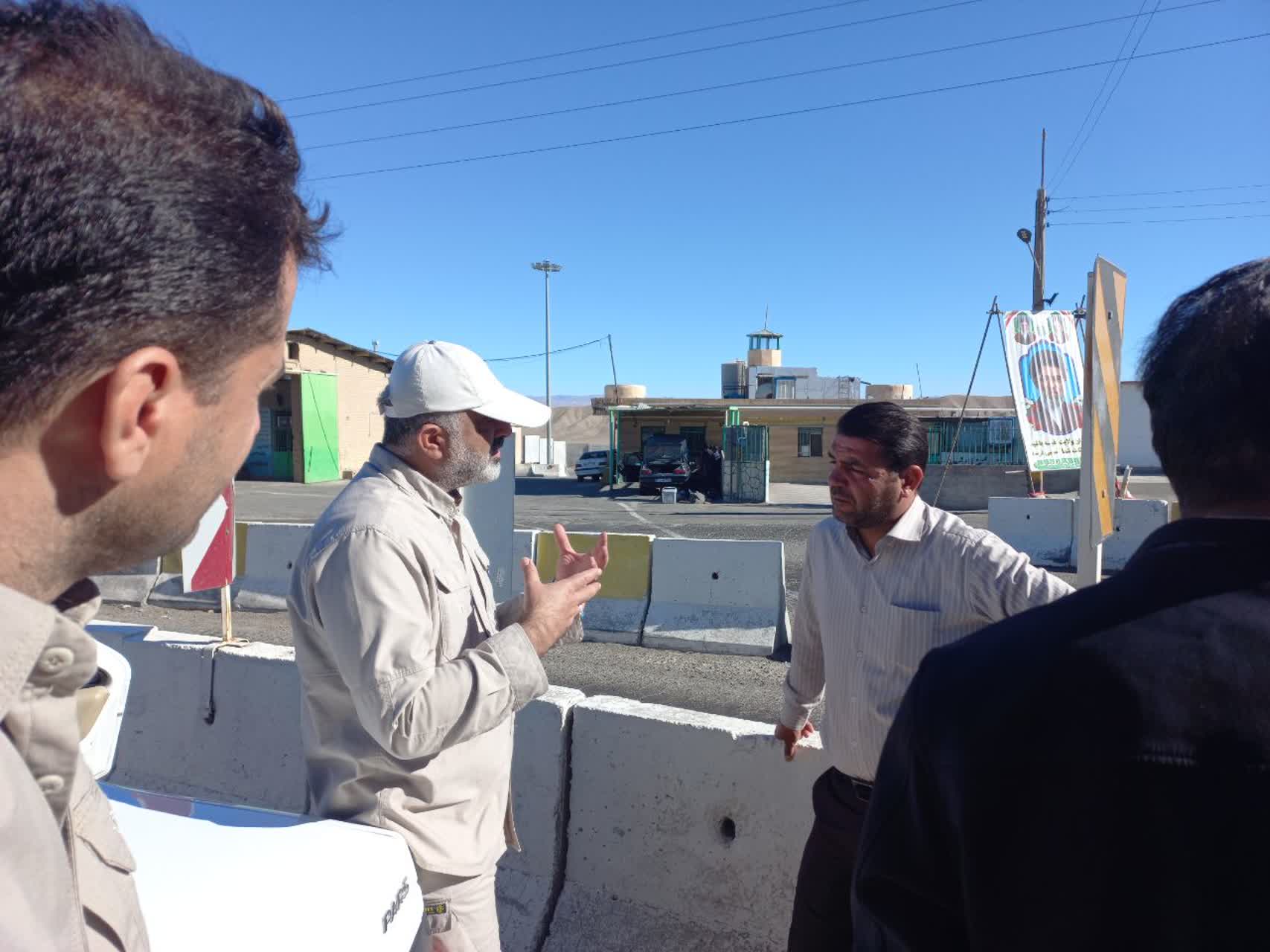 بازدید دبیر شورای هماهنگی مبارزه با مواد مخدر از ایست‌های بازرسی ورودی استان خراسان جنوبی